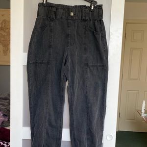 Black high waisted jeans